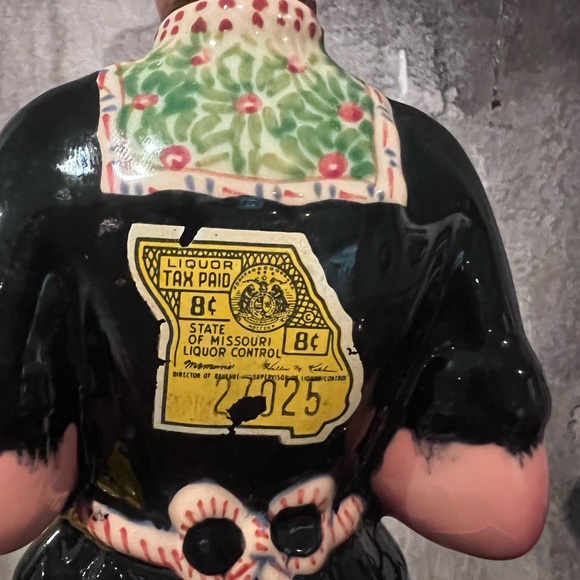 OLD HOLLAND NETHERLANDS WHISKEY DECANTER LADY HAND PAINTED W/ LIQUOR TAX STAMP - Picture 9 of 15